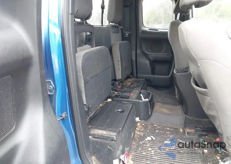 2016 Toyota Tacoma Sr5 from USA, damaged, VIN 5TFSX5EN7GX041474